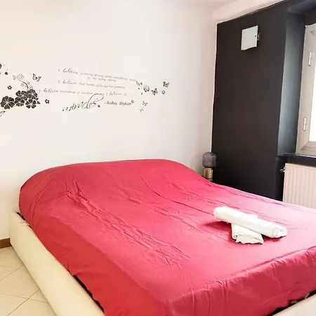 Cinque Maggio Di Fronte A E Ospedale Appartement