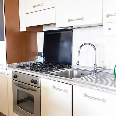 Cinque Maggio Di Fronte A E Ospedale Appartement Gênes