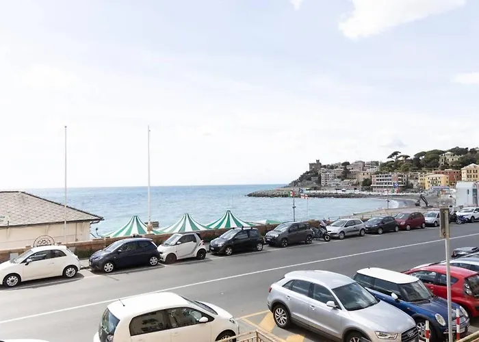Cinque Maggio Di Fronte A E Ospedale جنوة