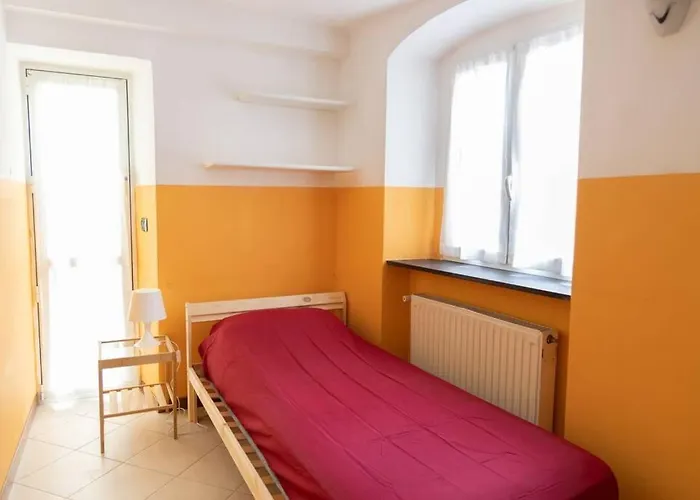 شقة Cinque Maggio Di Fronte A E Ospedale *