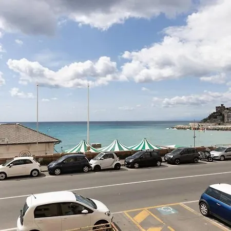 Cinque Maggio Di Fronte A E Ospedale 公寓 *